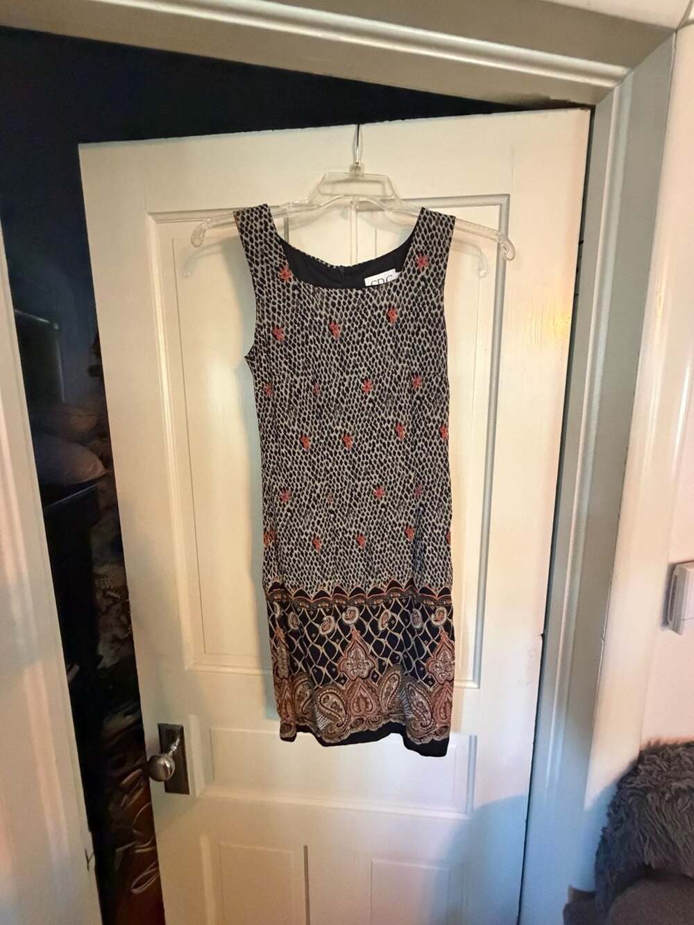 CDC Dress Size 4 Animal Print Sleeveless Rayon